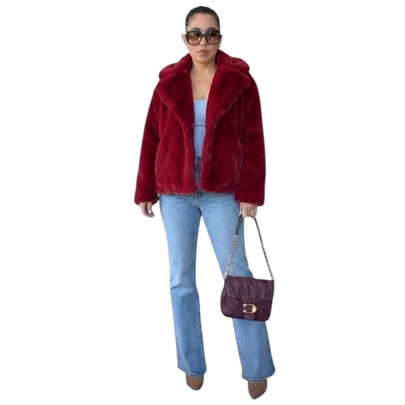 Camila Coelho Faux Fur Coat Burgundy Deep Red Size: Medium - Picture 11 of 12